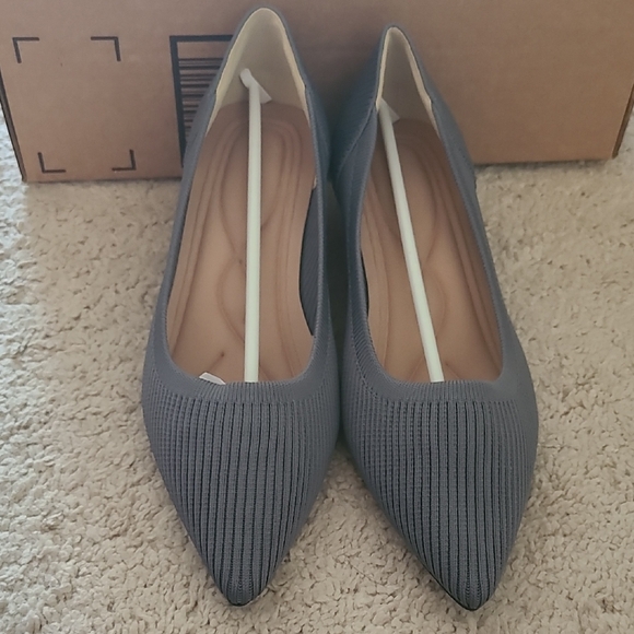 Source Unknown Shoes - Elegant Gray Women's Flats